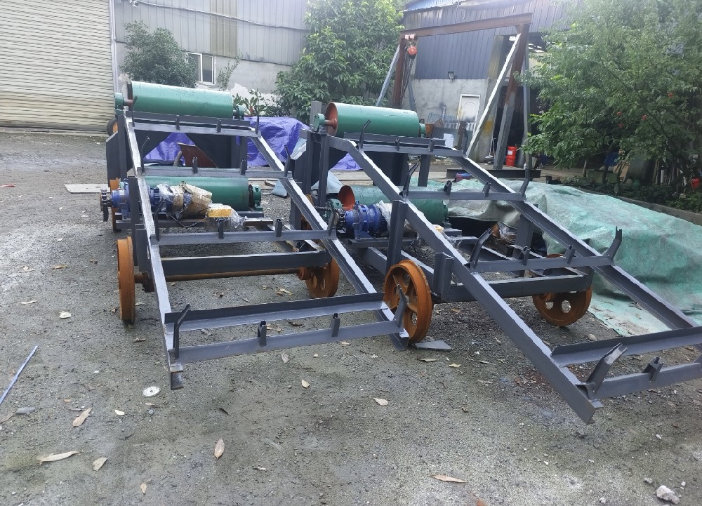 成都输送机使用之前如何进行安全检查？