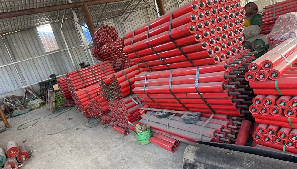 四川输送机生产厂家辊筒破裂的原因