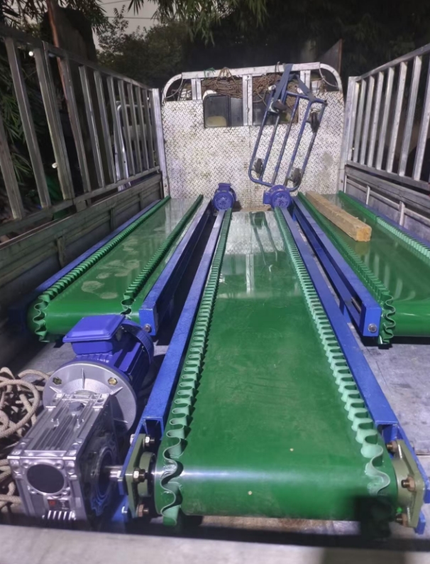 皮带是输送机较昂贵的部件，因此必须找到皮带问题的潜在原因，并积极采取措施